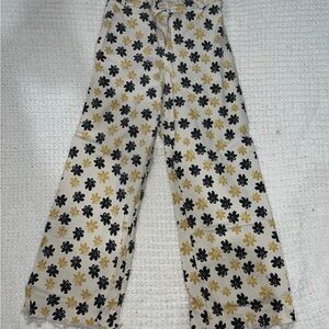 SHEIN Black and Gold Floral Capris